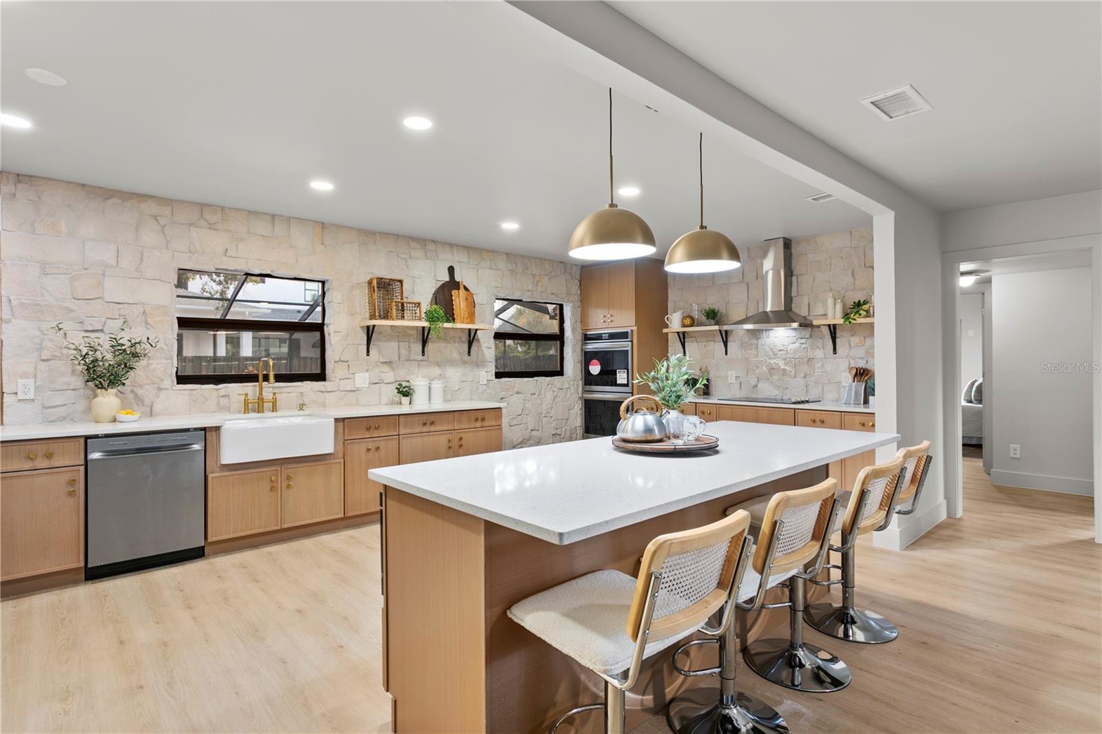 4504 W LAMB (A) AVE, TAMPA, FL, 33629