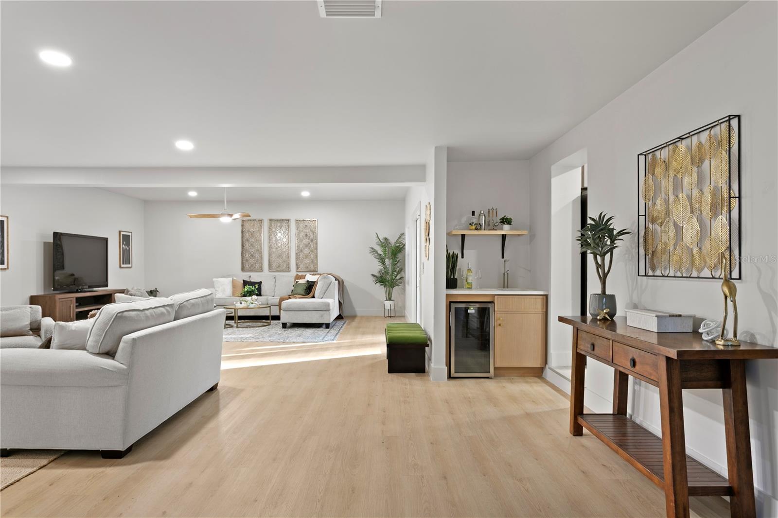 4504 W LAMB (A) AVE, TAMPA, FL, 33629