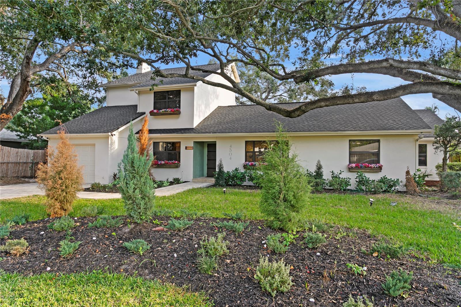 4504 W LAMB (A) AVE, TAMPA, FL, 33629