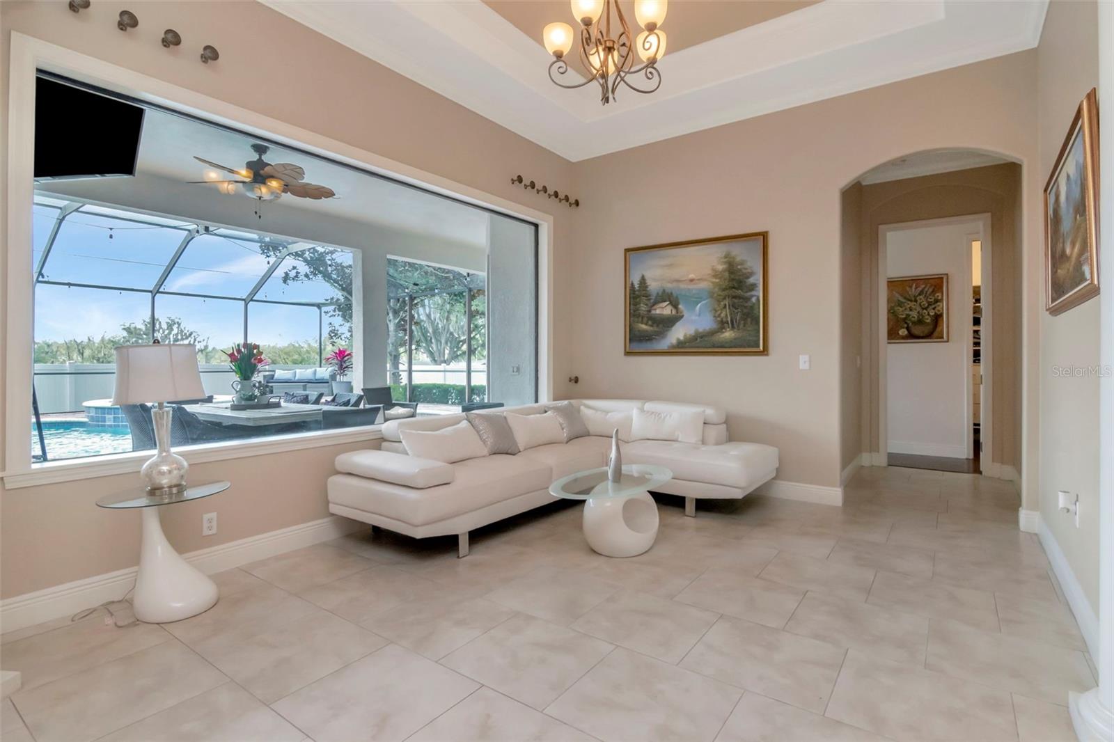 1022 EMERALD CREEK DR, VALRICO, FL, 33596