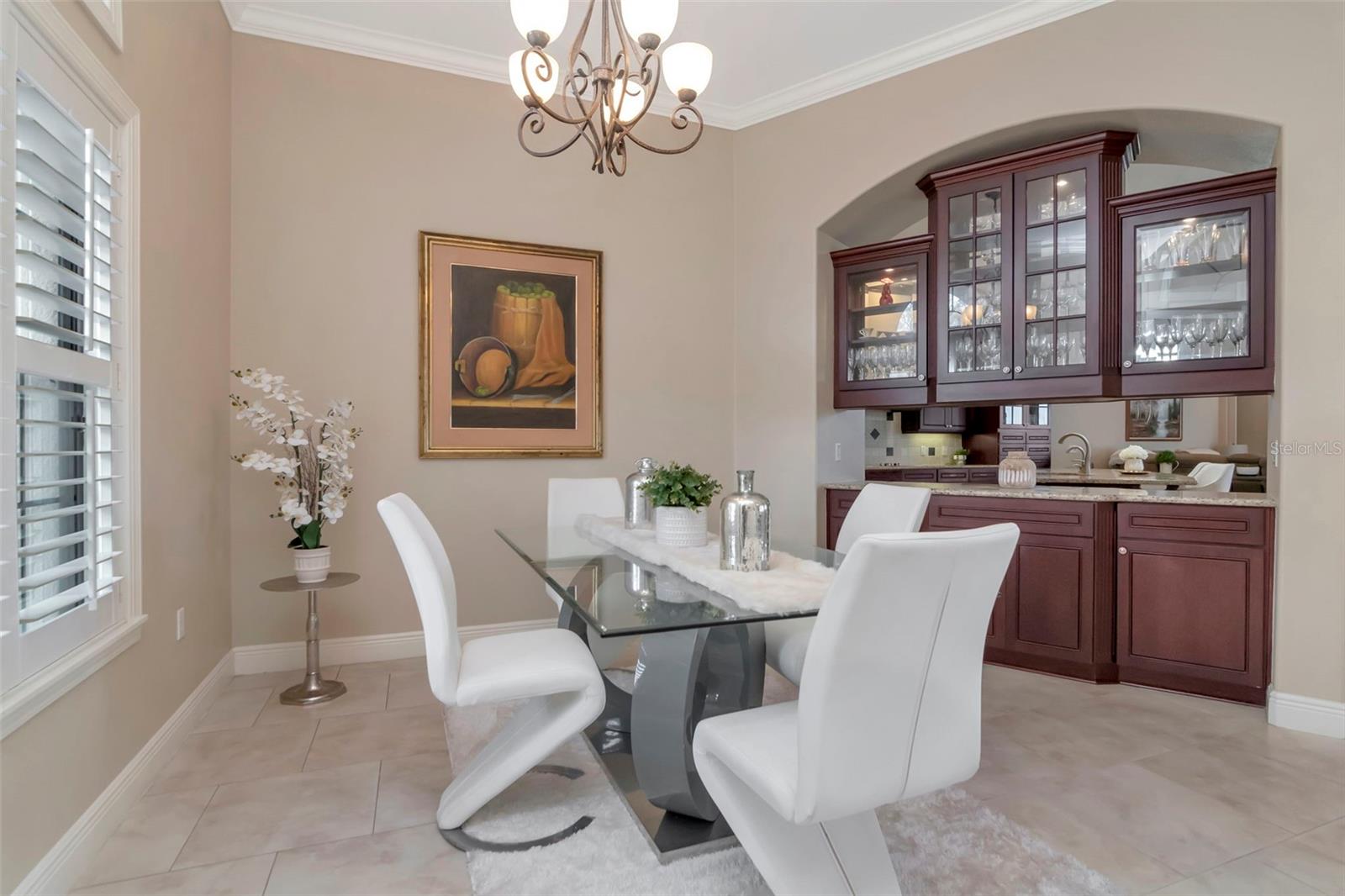 1022 EMERALD CREEK DR, VALRICO, FL, 33596