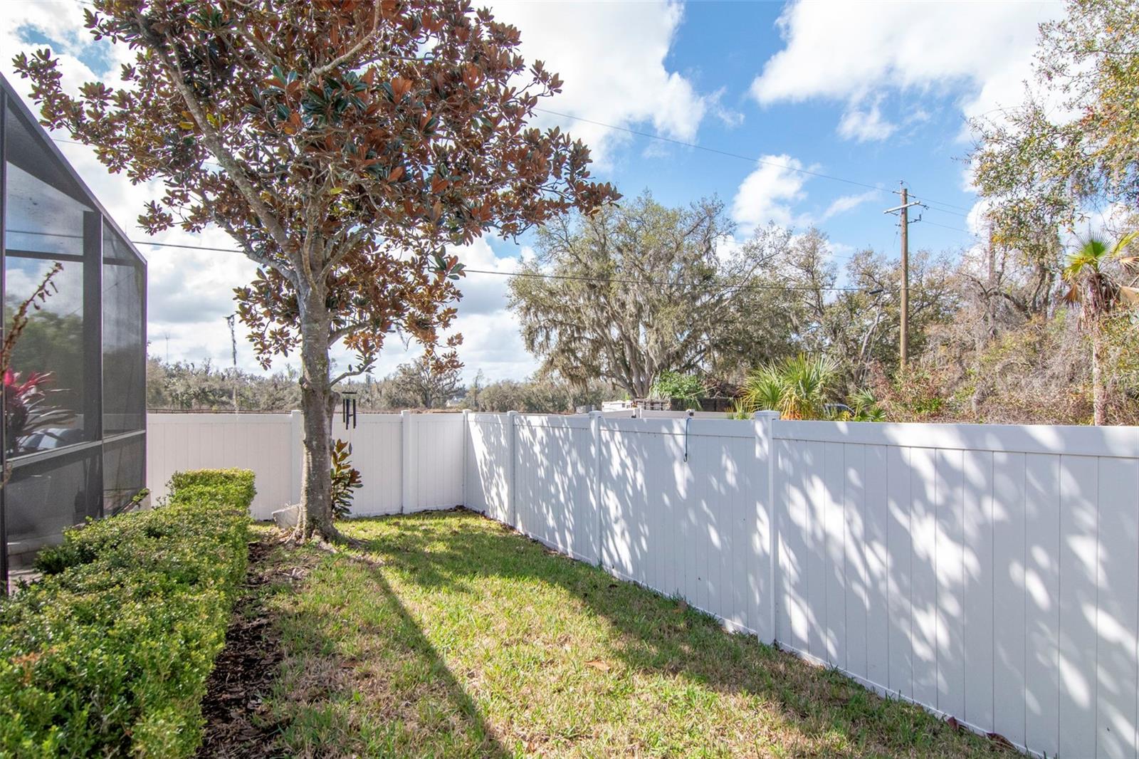 1022 EMERALD CREEK DR, VALRICO, FL, 33596