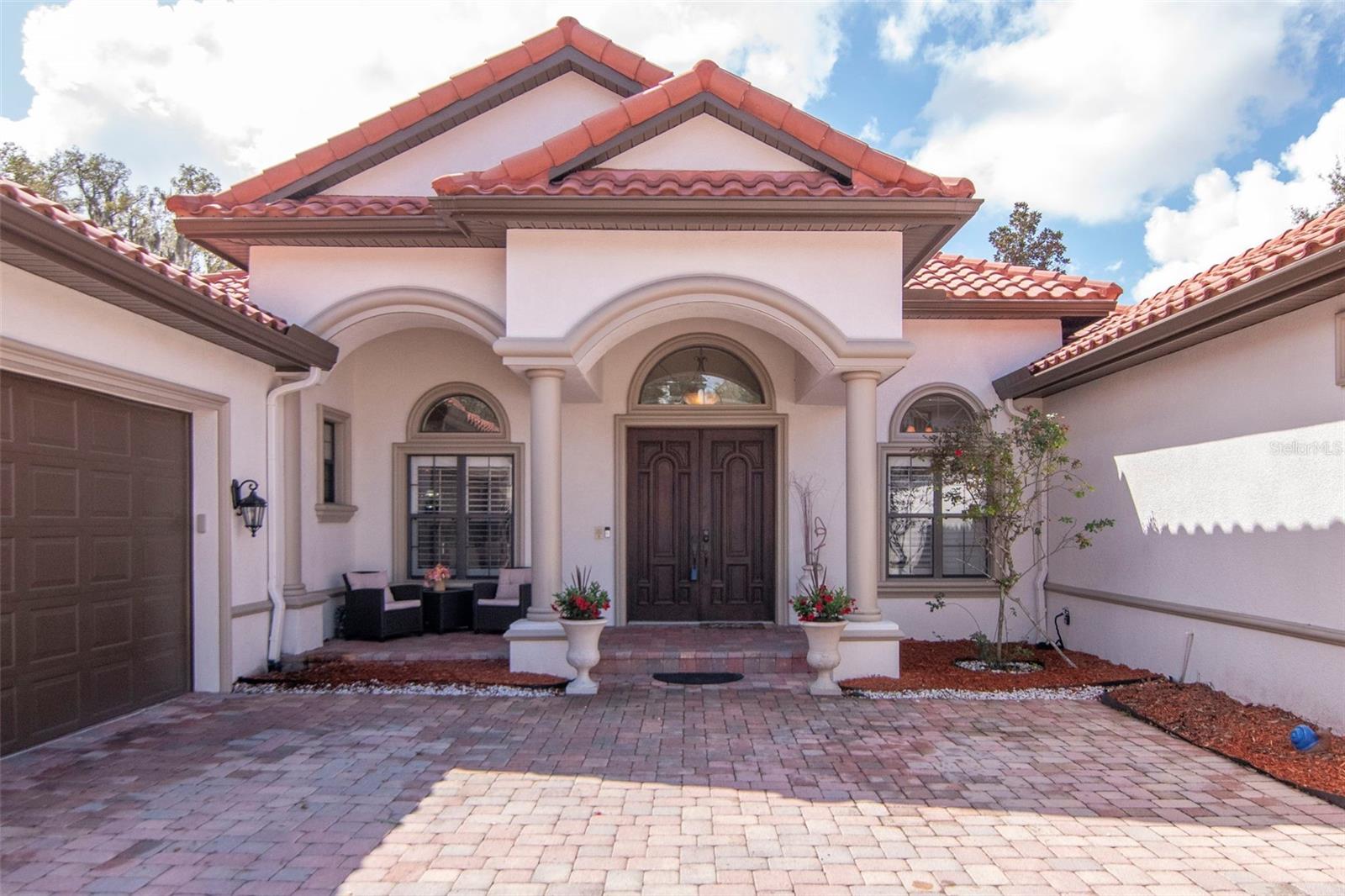 1022 EMERALD CREEK DR, VALRICO, FL, 33596