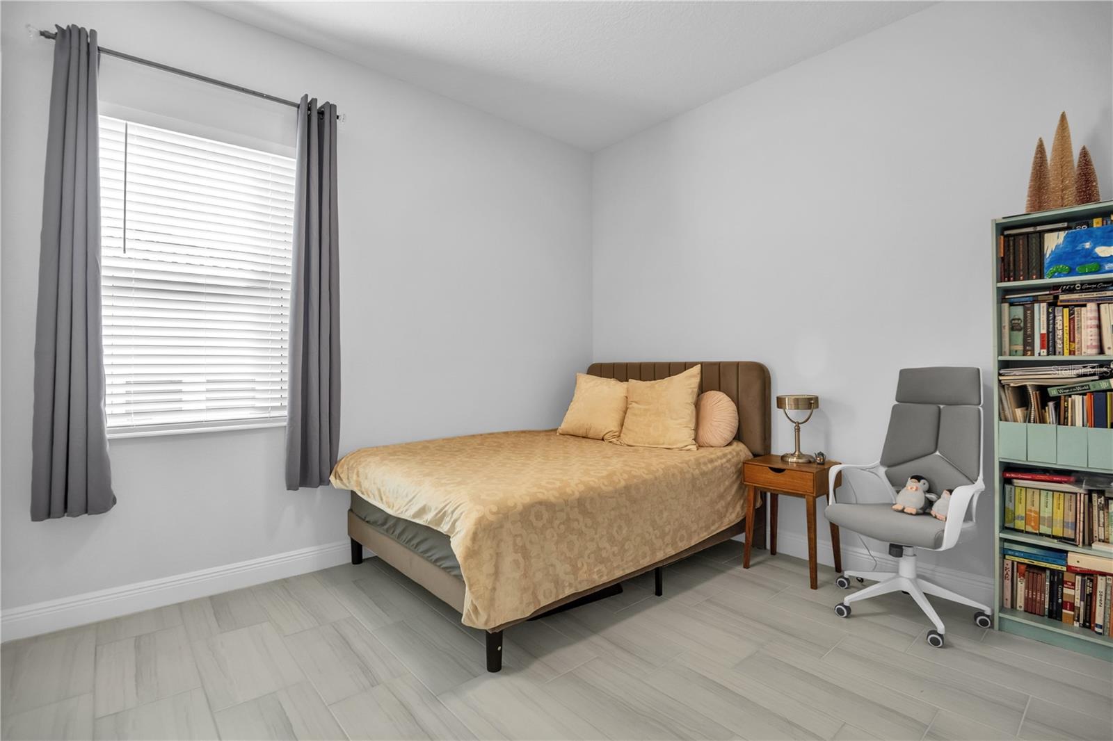 5215 TITLE ROW DR, BRADENTON, FL, 34210