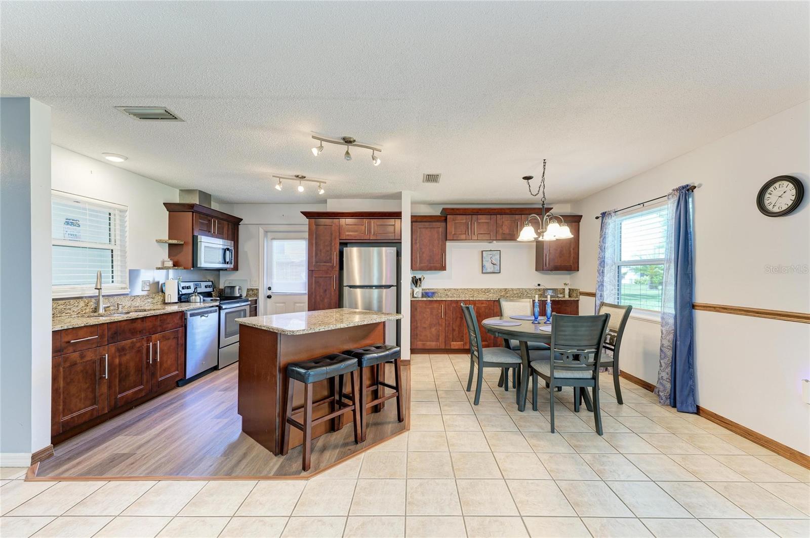 3311 FULLER ST #104, SARASOTA, FL, 34231