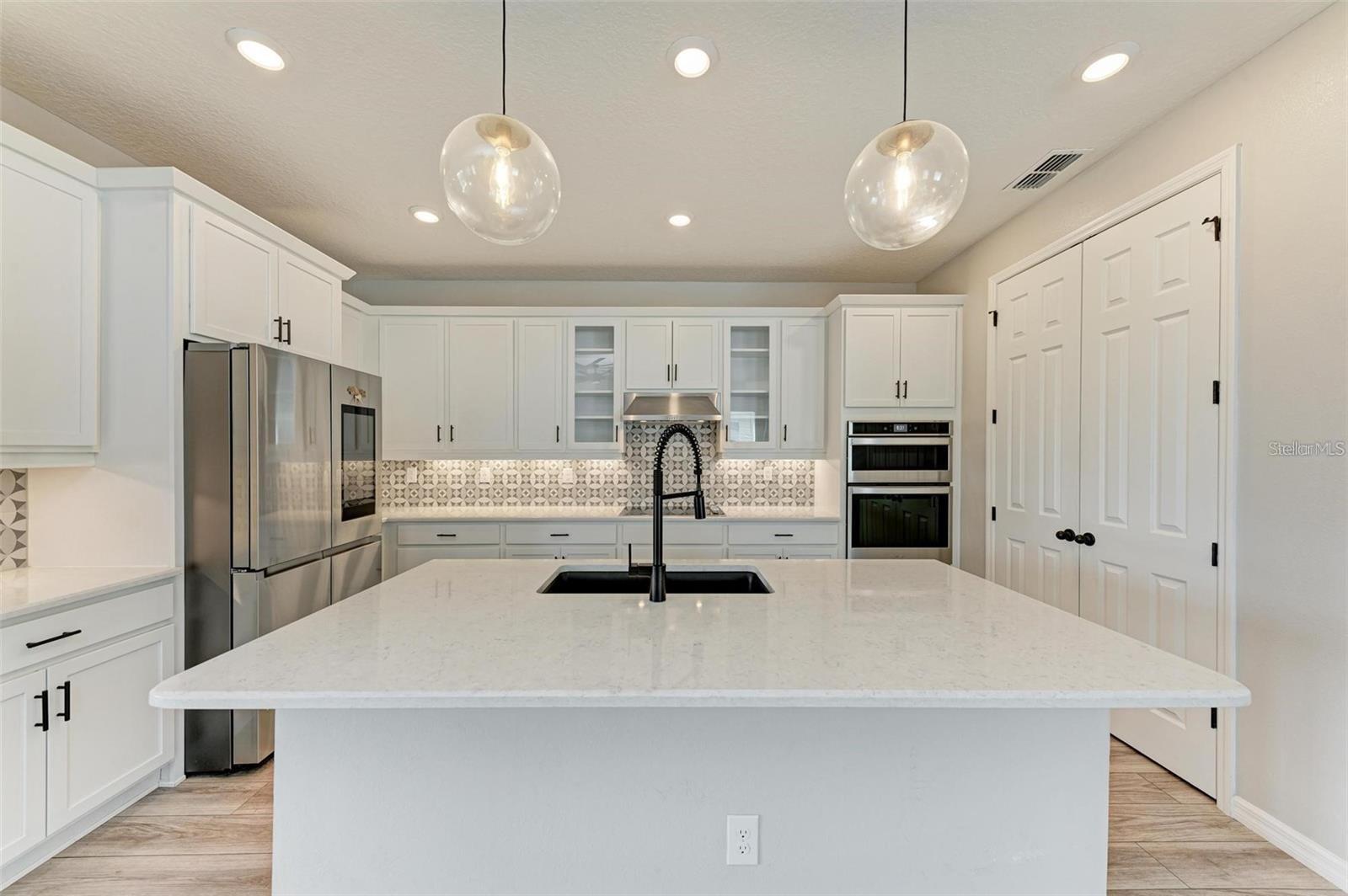 3519 74TH AVENUE CIR E, SARASOTA, FL, 34243