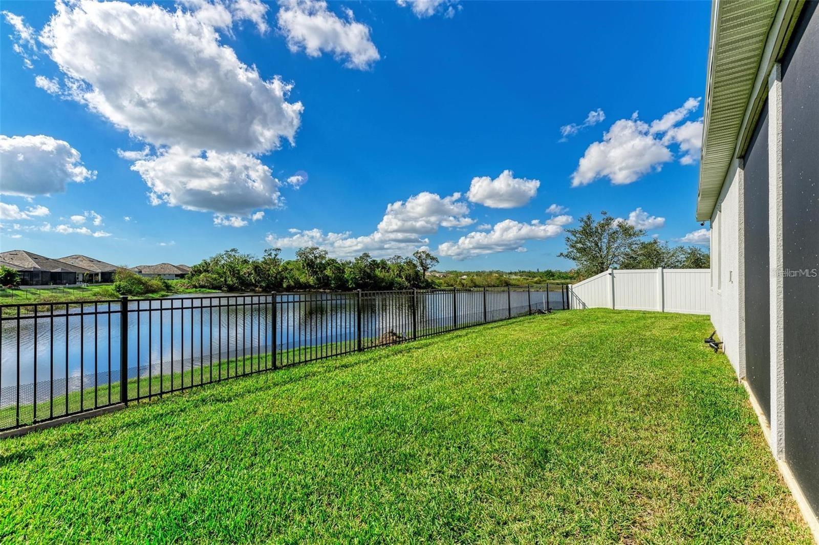 3519 74TH AVENUE CIR E, SARASOTA, FL, 34243