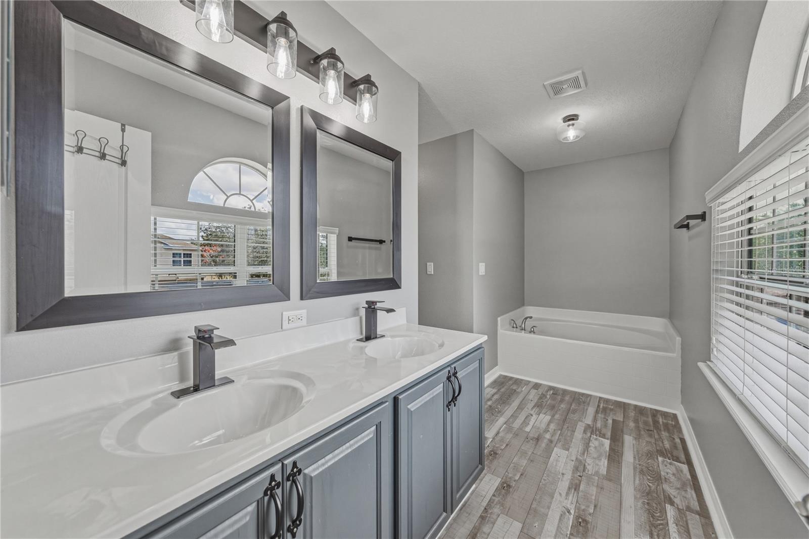 13416 KENT BRADLEY ST, DADE CITY, FL, 33525