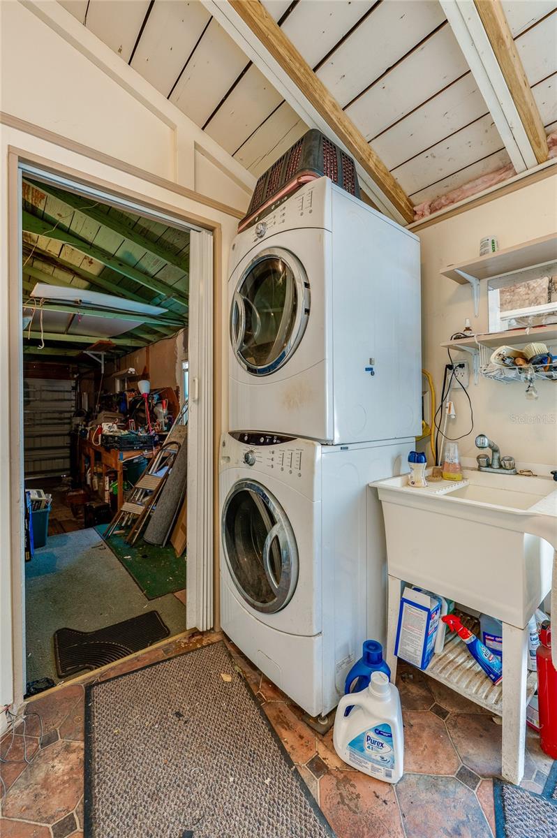 715 NEAL ST, NEW SMYRNA BEACH, FL, 32168