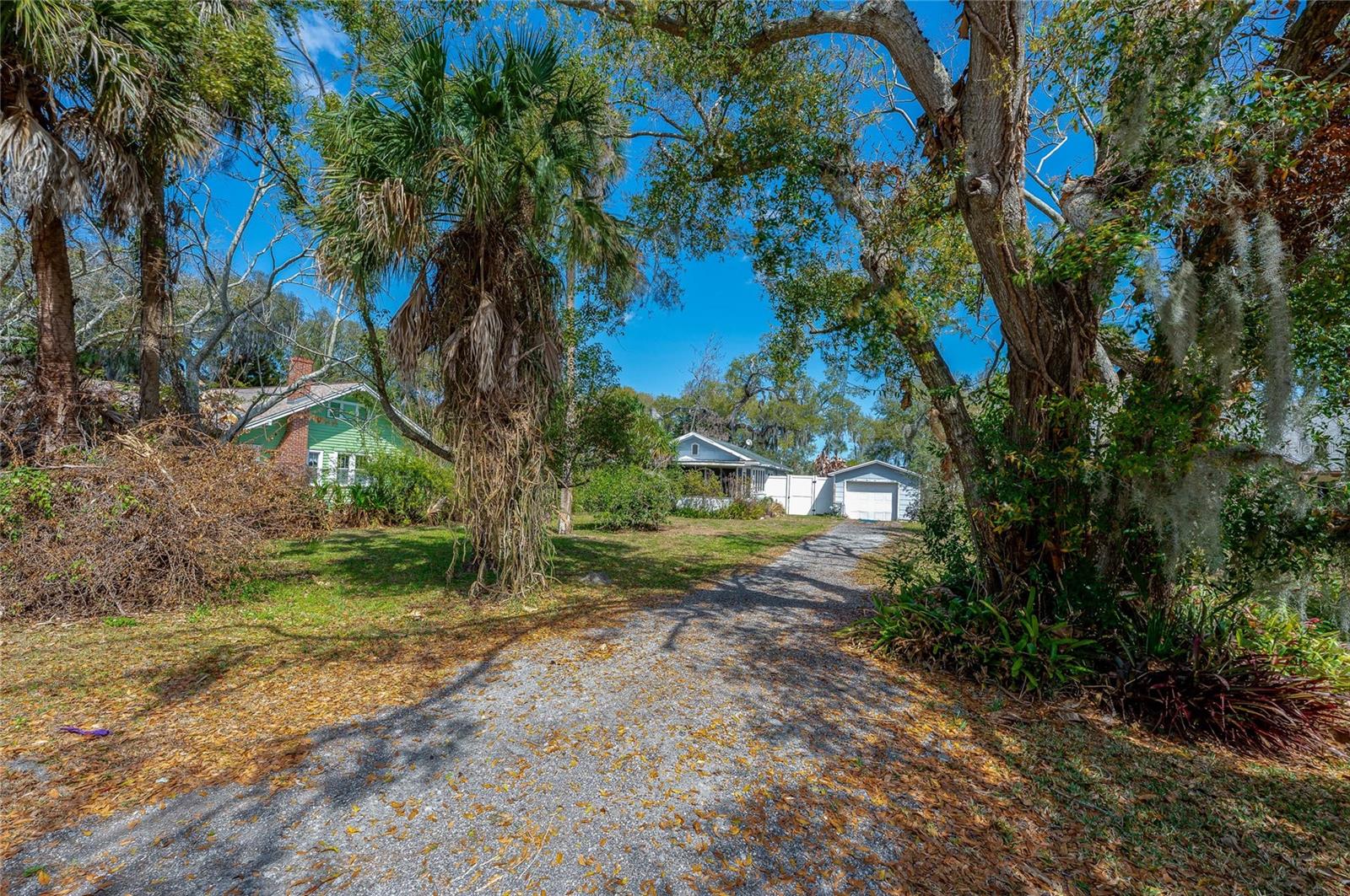 715 NEAL ST, NEW SMYRNA BEACH, FL, 32168