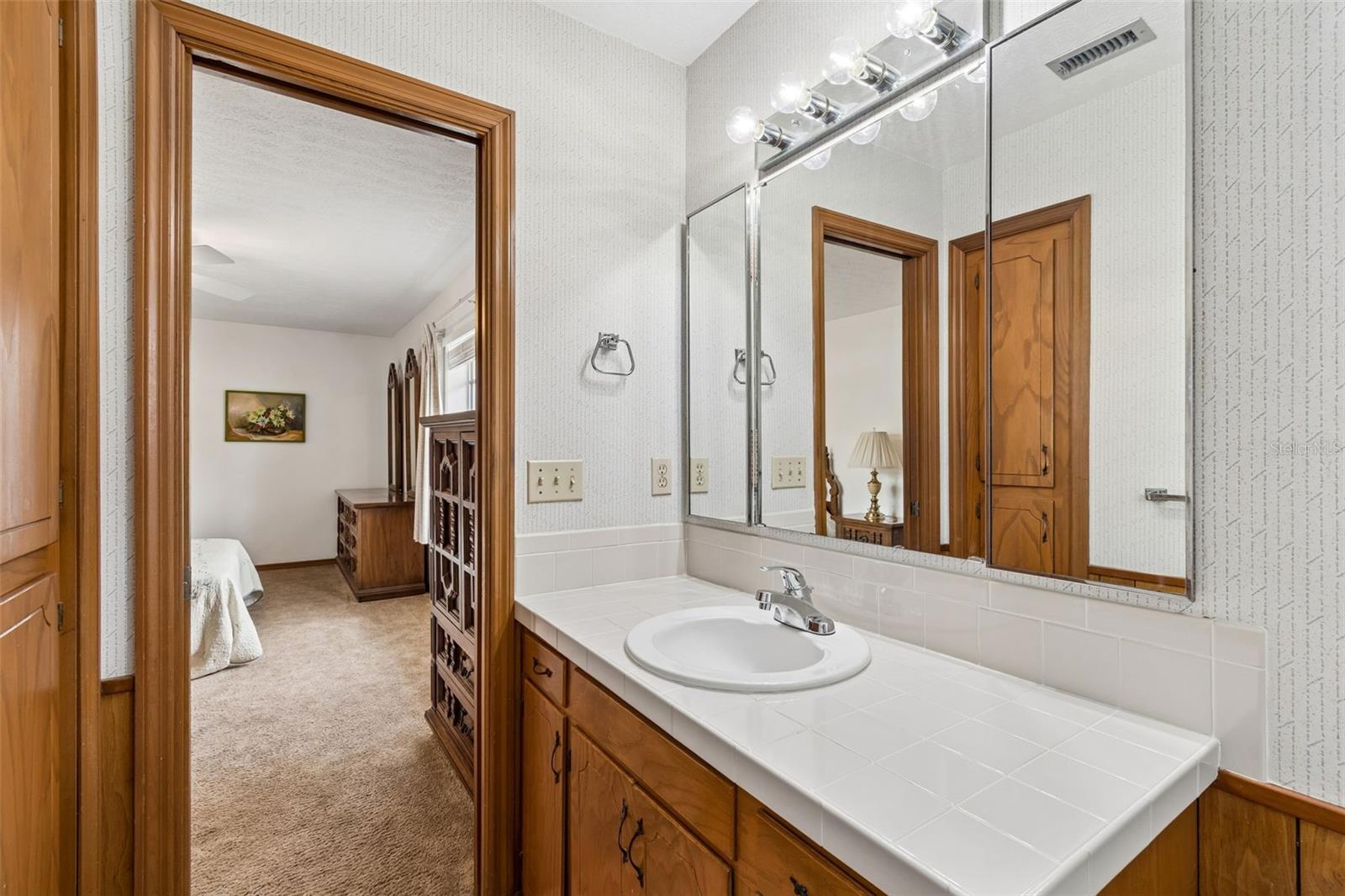 6701 MID PL, TEMPLE TERRACE, FL, 33617