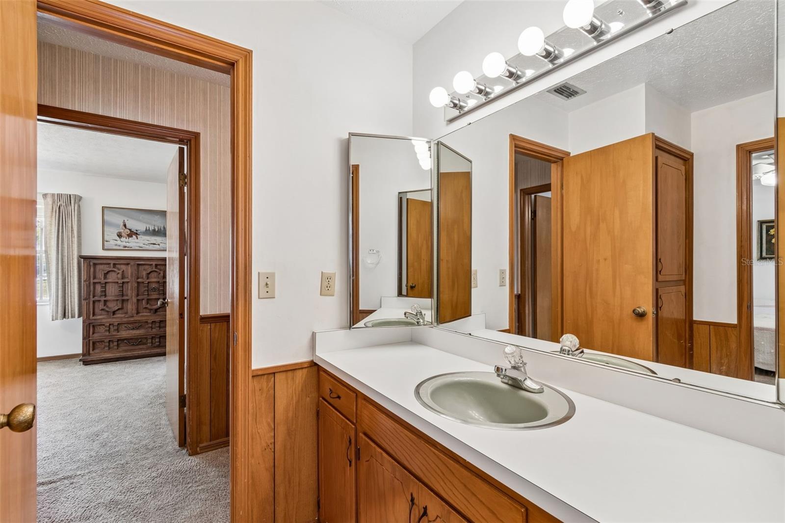 6701 MID PL, TEMPLE TERRACE, FL, 33617