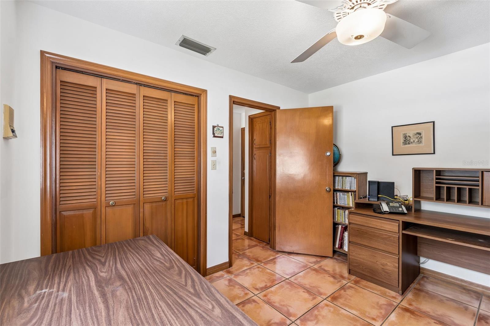 6701 MID PL, TEMPLE TERRACE, FL, 33617