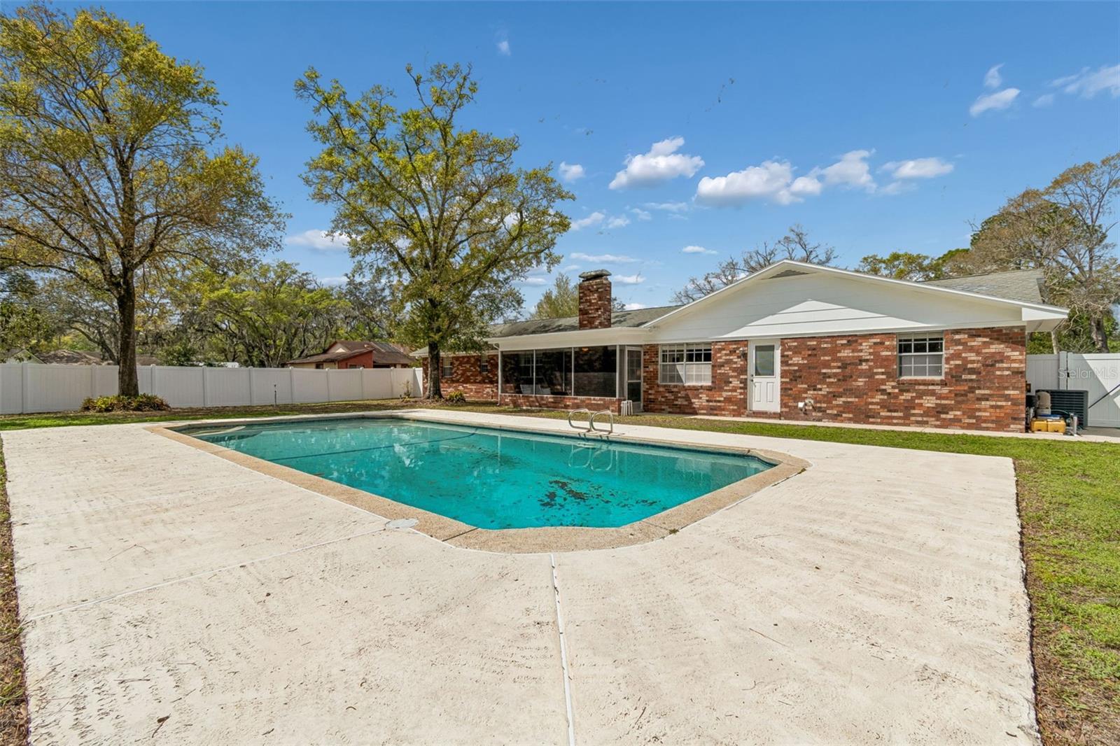 6701 MID PL, TEMPLE TERRACE, FL, 33617
