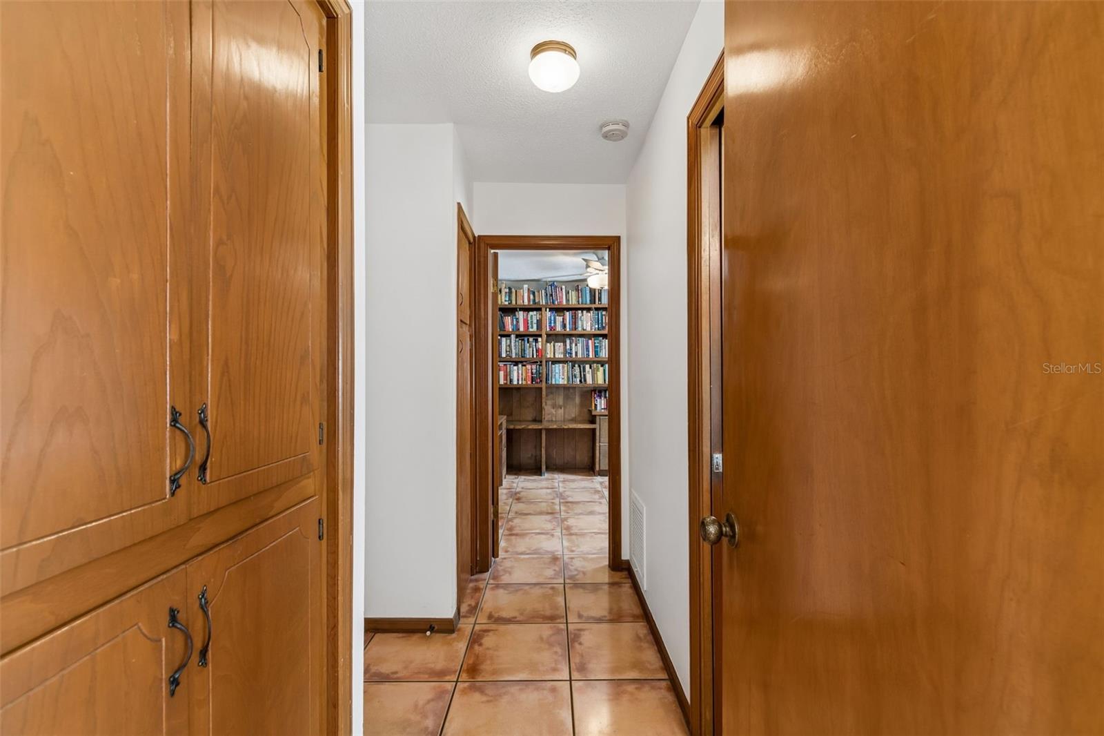 6701 MID PL, TEMPLE TERRACE, FL, 33617