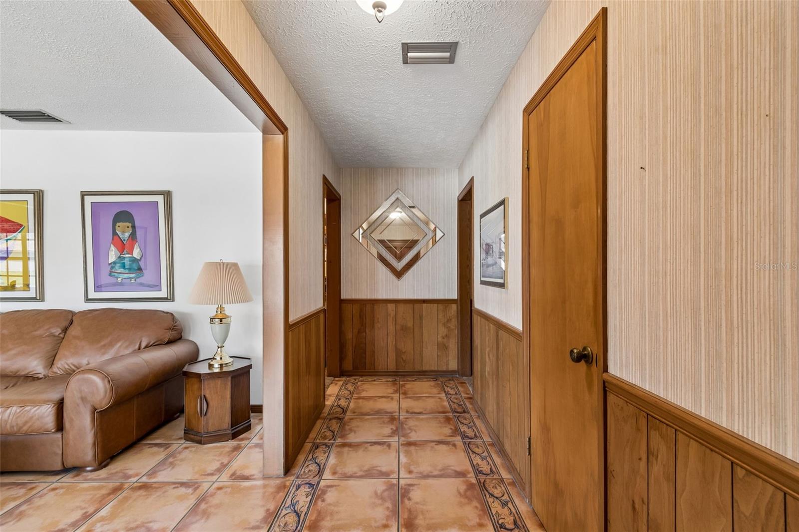 6701 MID PL, TEMPLE TERRACE, FL, 33617