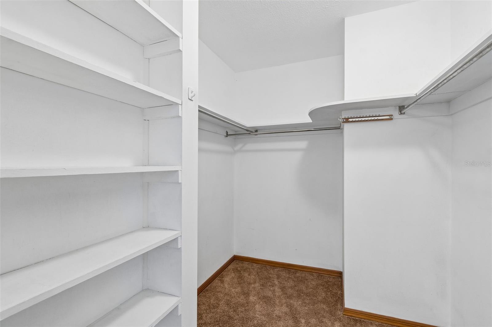 6701 MID PL, TEMPLE TERRACE, FL, 33617