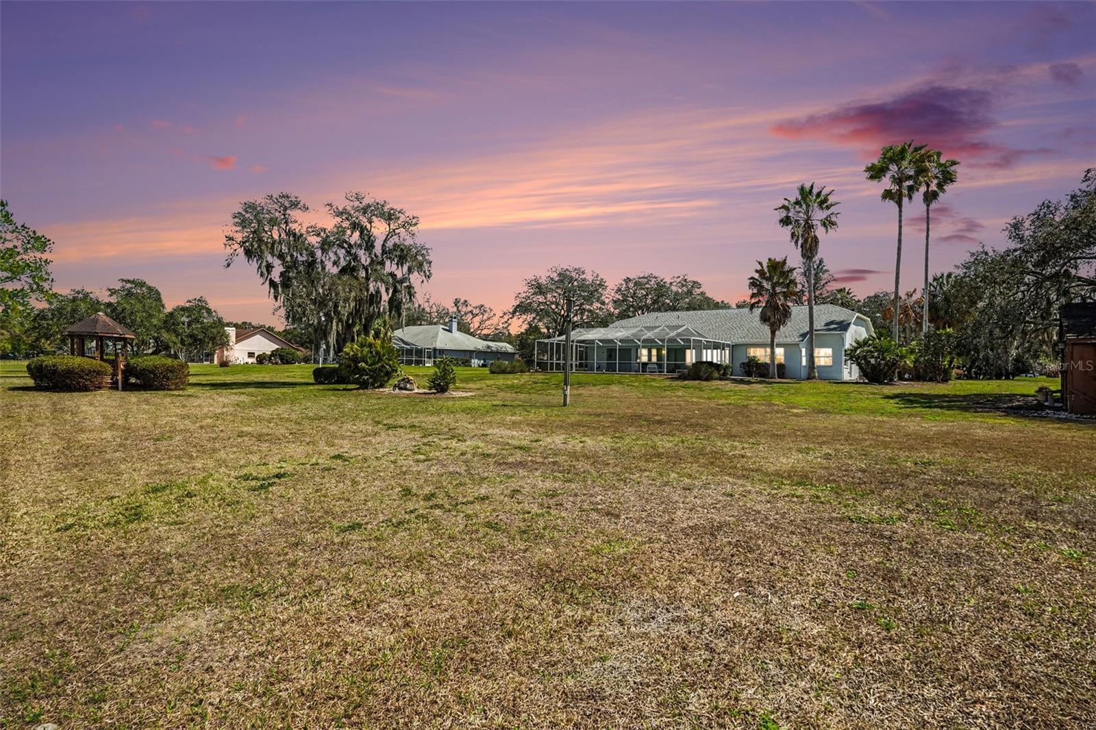 11009 WOODLAND WATERS BLVD, WEEKI WACHEE, FL, 34613