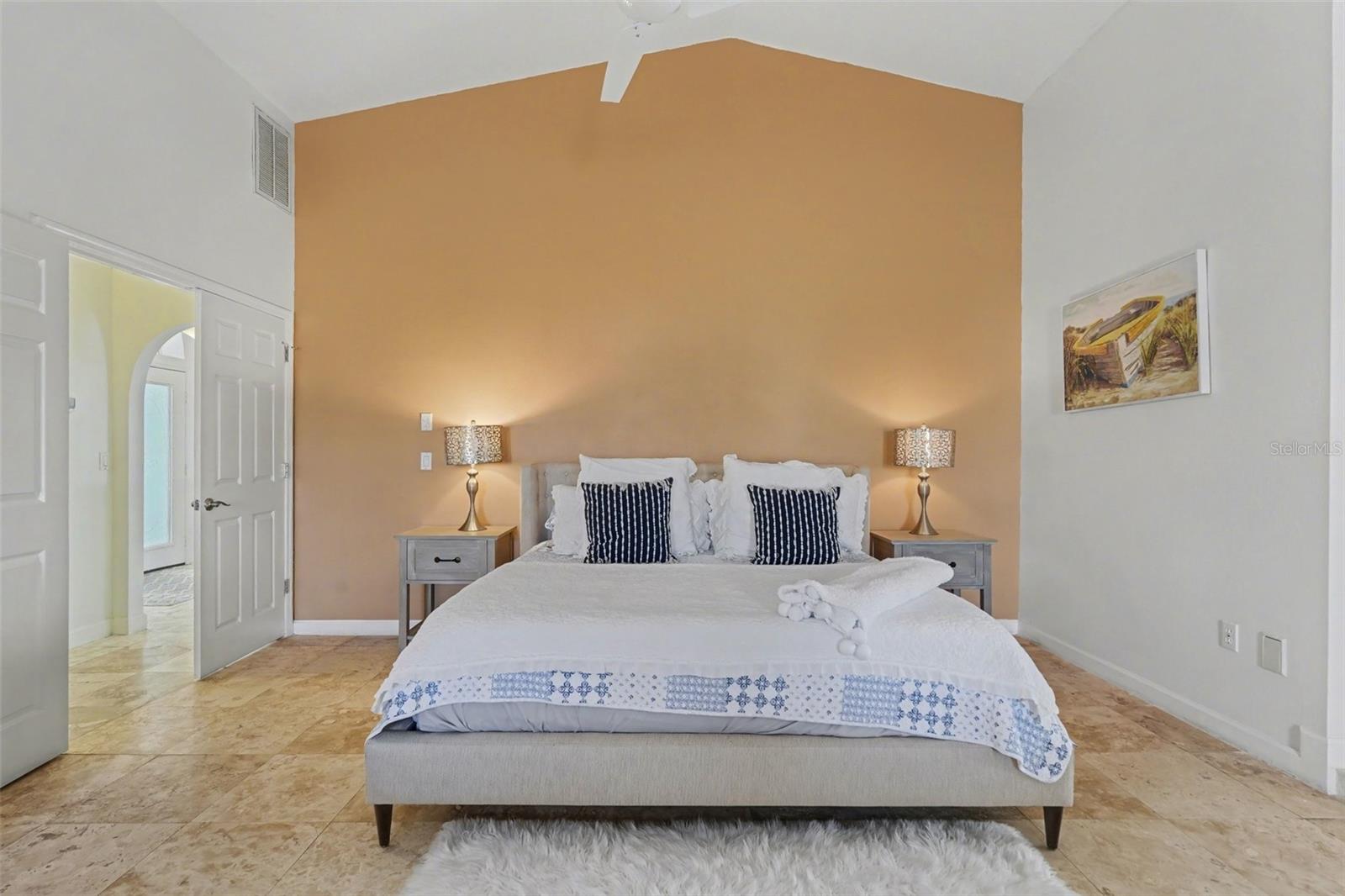 11009 WOODLAND WATERS BLVD, WEEKI WACHEE, FL, 34613