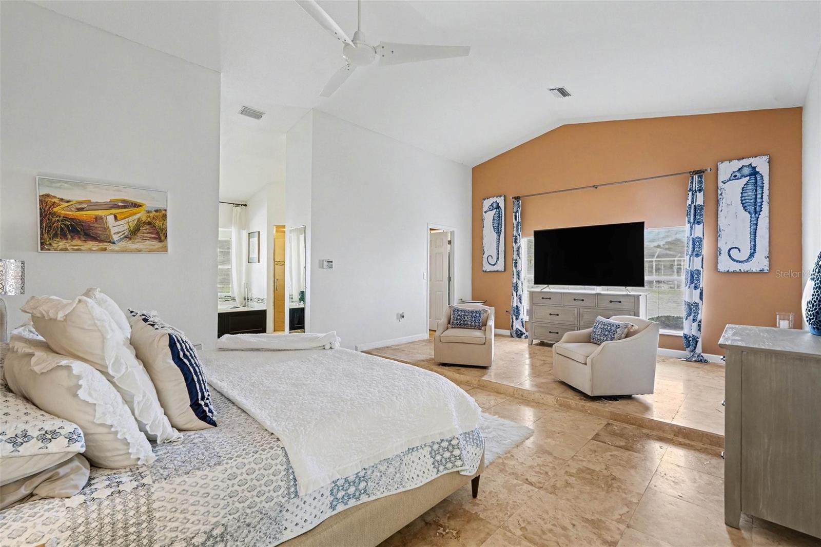 11009 WOODLAND WATERS BLVD, WEEKI WACHEE, FL, 34613