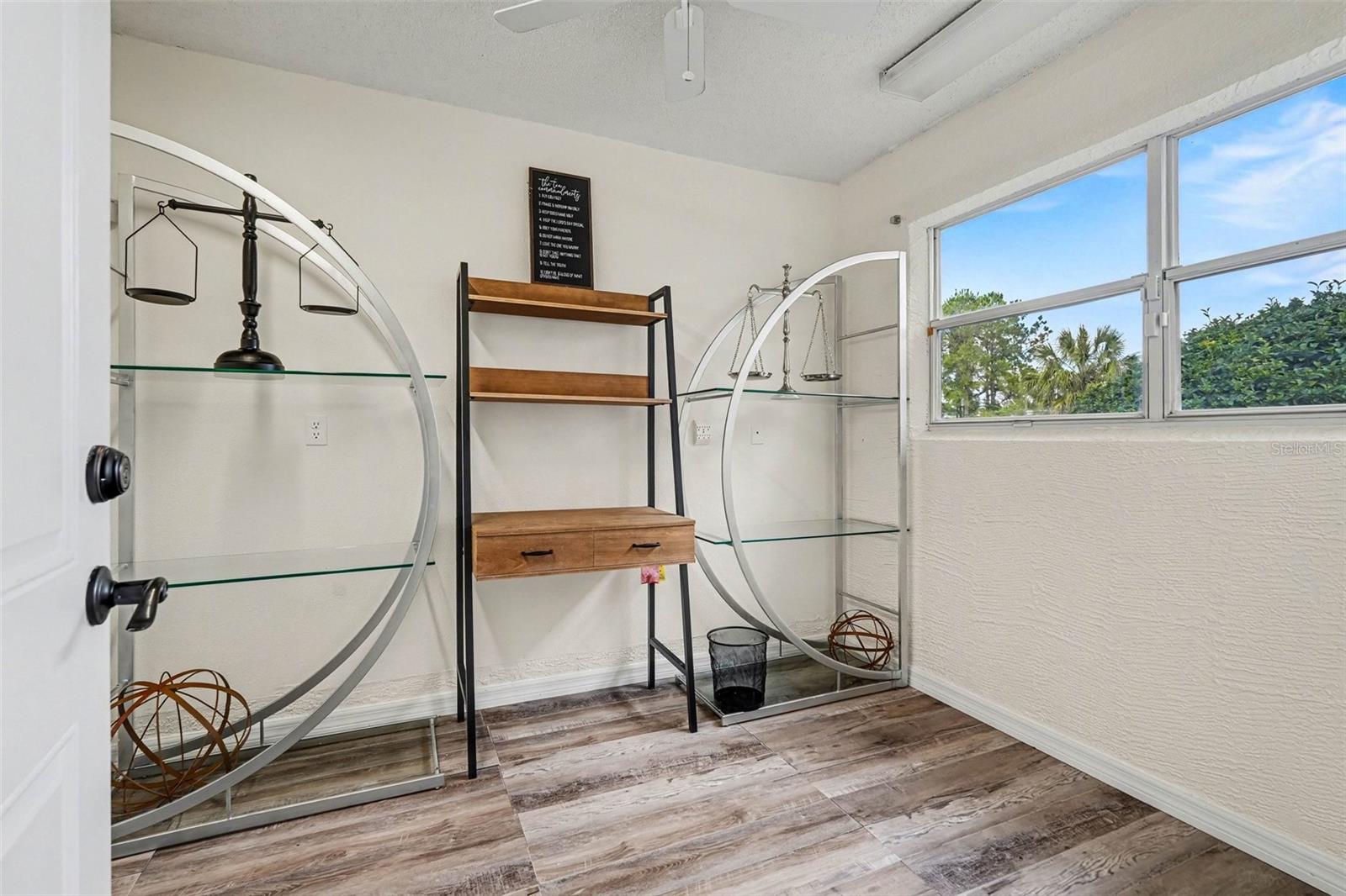 11009 WOODLAND WATERS BLVD, WEEKI WACHEE, FL, 34613