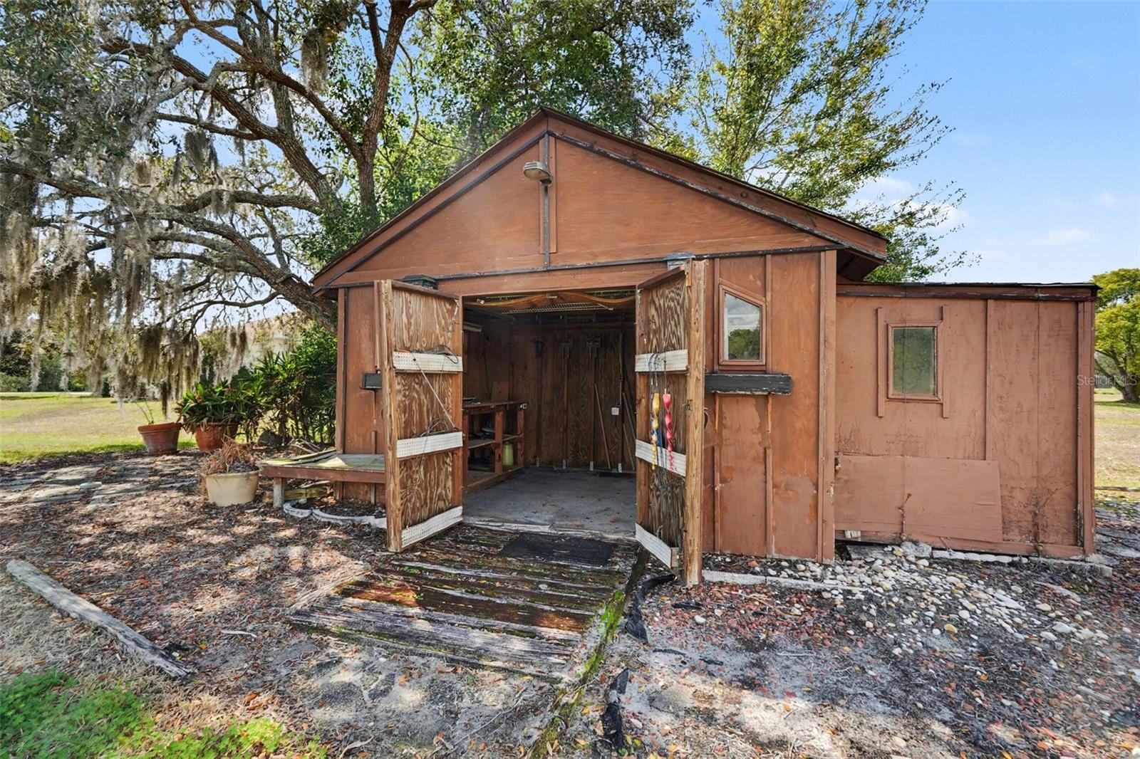 11009 WOODLAND WATERS BLVD, WEEKI WACHEE, FL, 34613