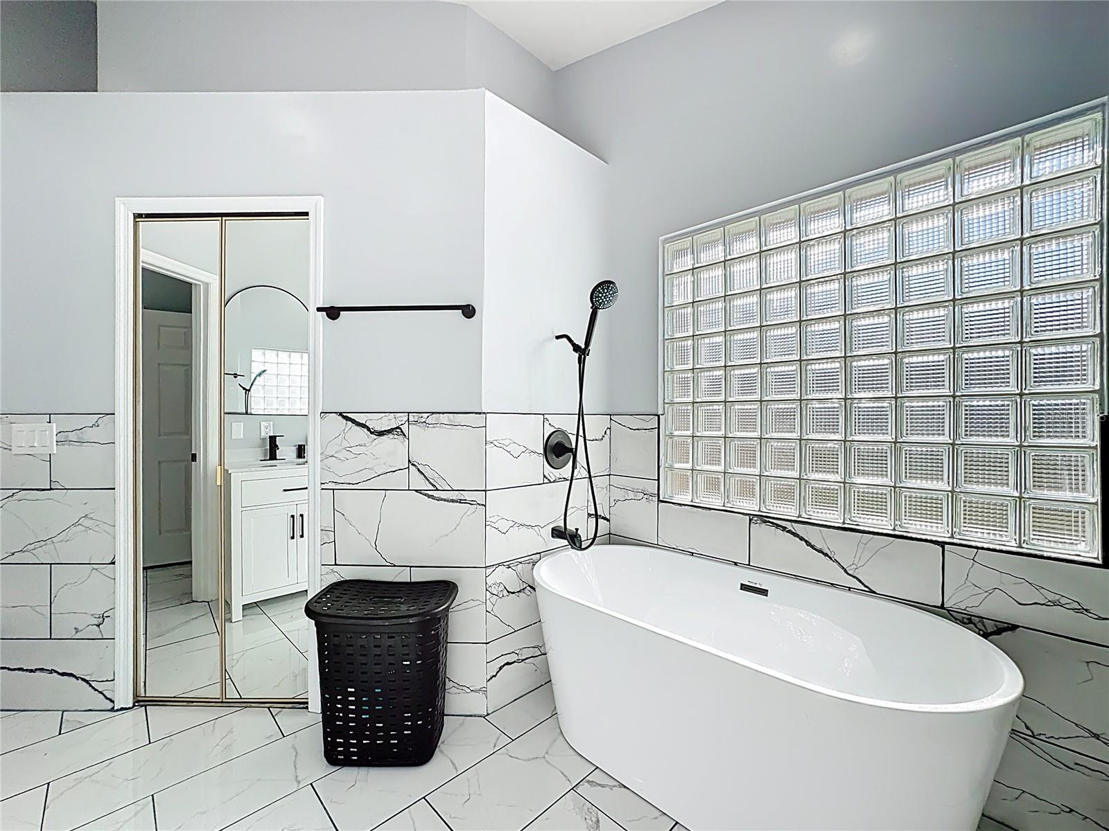 1125 ALMOND TREE CIR, ORLANDO, FL, 32835