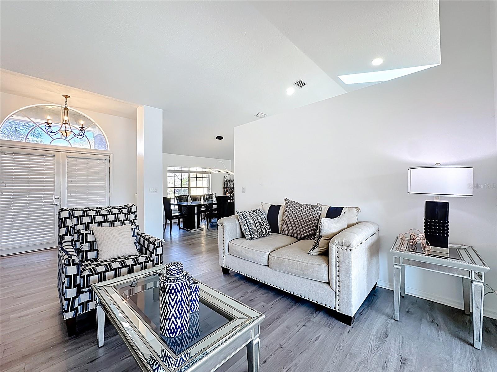 1125 ALMOND TREE CIR, ORLANDO, FL, 32835