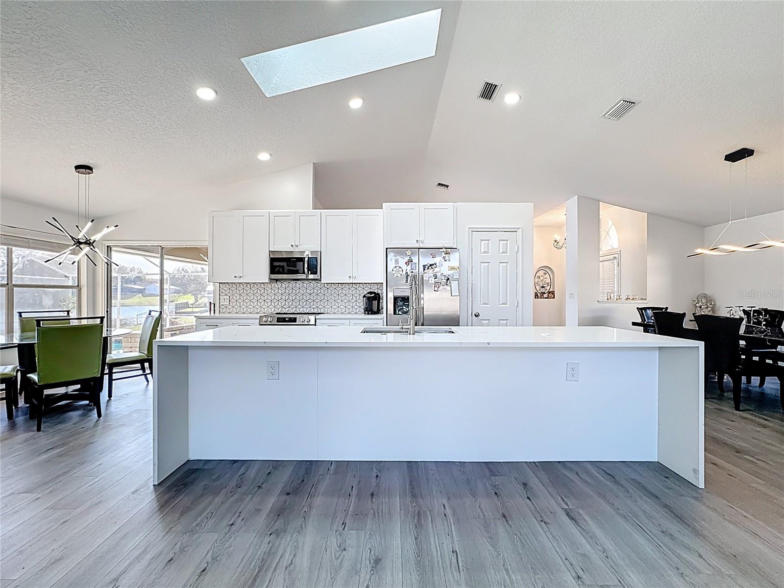 1125 ALMOND TREE CIR, ORLANDO, FL, 32835