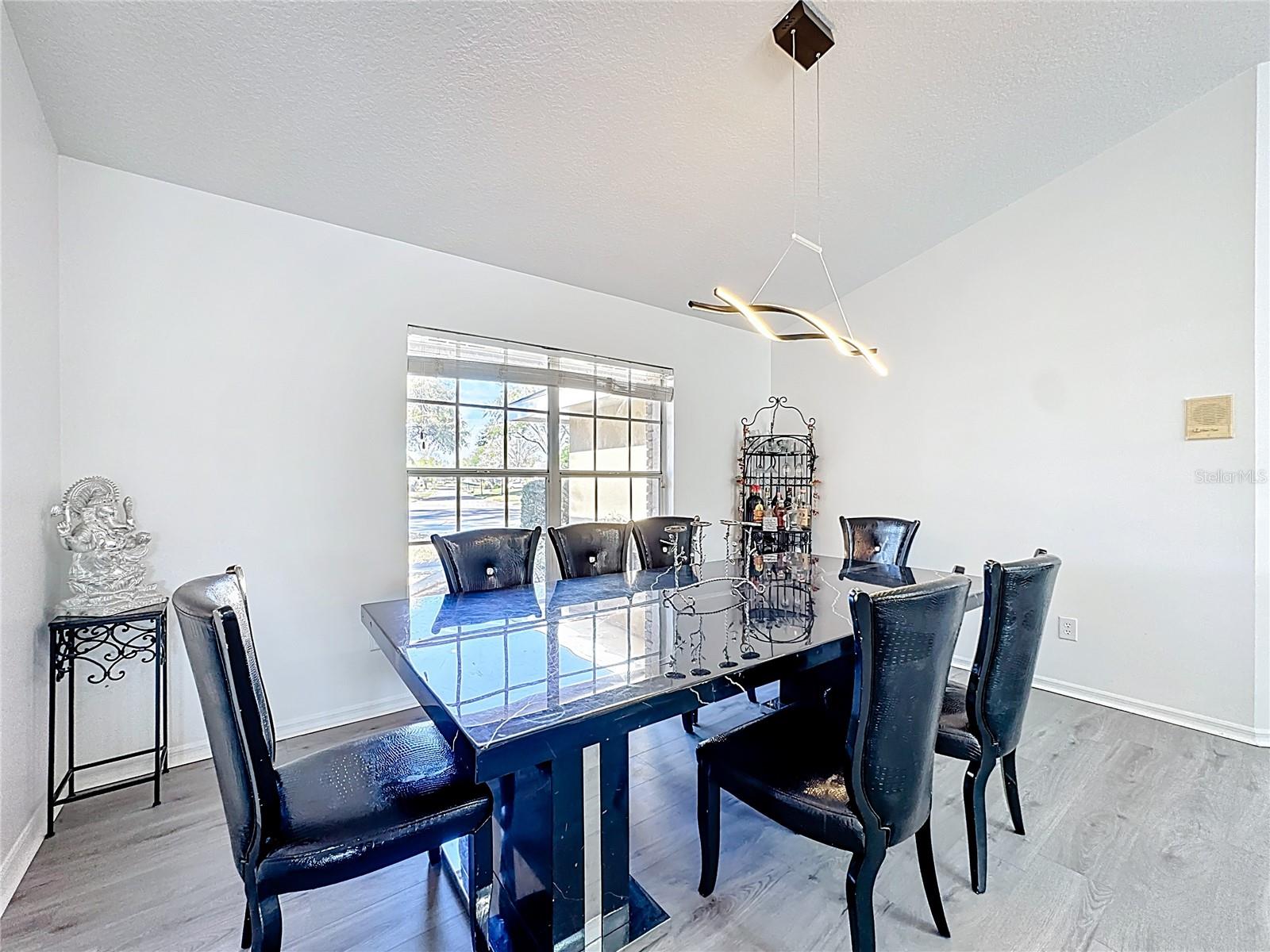 1125 ALMOND TREE CIR, ORLANDO, FL, 32835