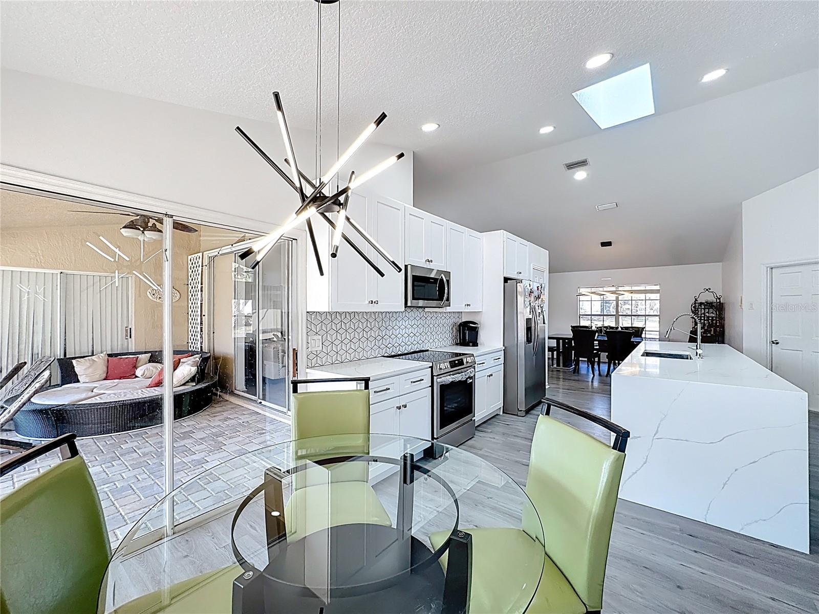 1125 ALMOND TREE CIR, ORLANDO, FL, 32835