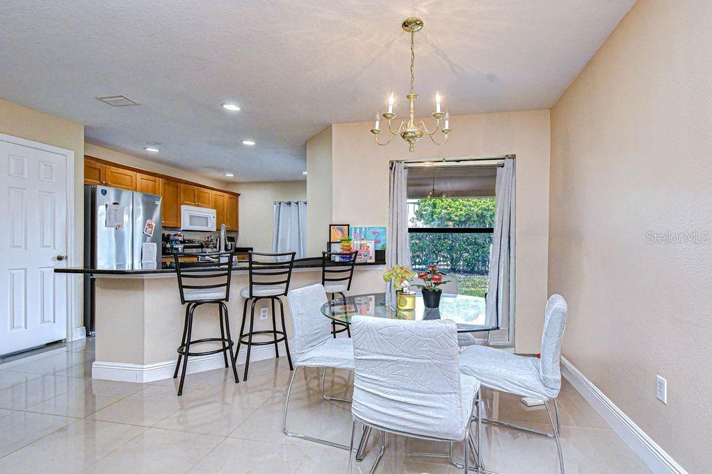 2609 OLEANDER LAKES DR, BRANDON, FL, 33511