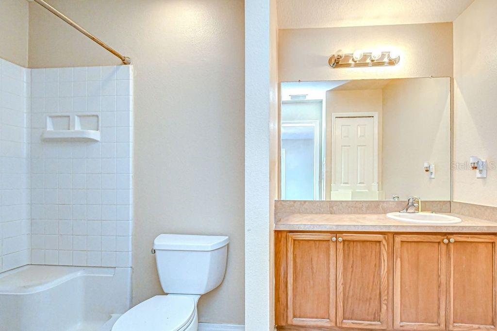 2609 OLEANDER LAKES DR, BRANDON, FL, 33511