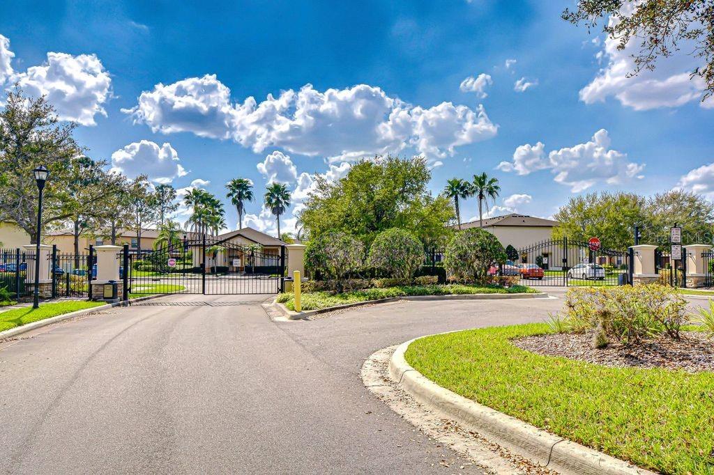 2609 OLEANDER LAKES DR, BRANDON, FL, 33511