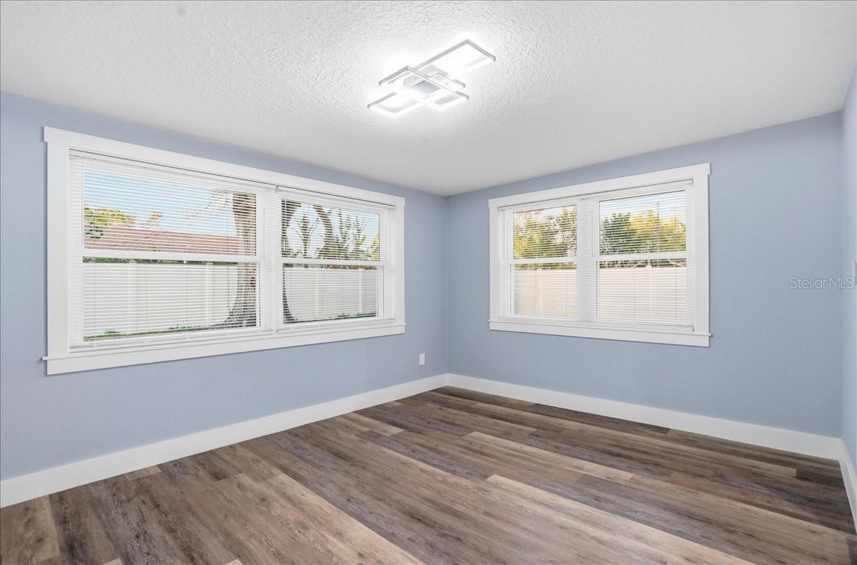 5721 65TH AVE N, PINELLAS PARK, FL, 33781