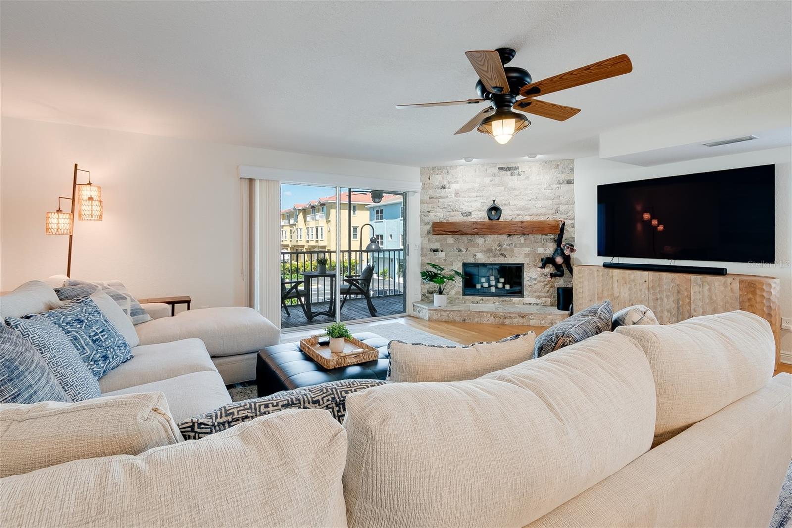 1101 PINELLAS BAYWAY S #206, TIERRA VERDE, FL, 33715