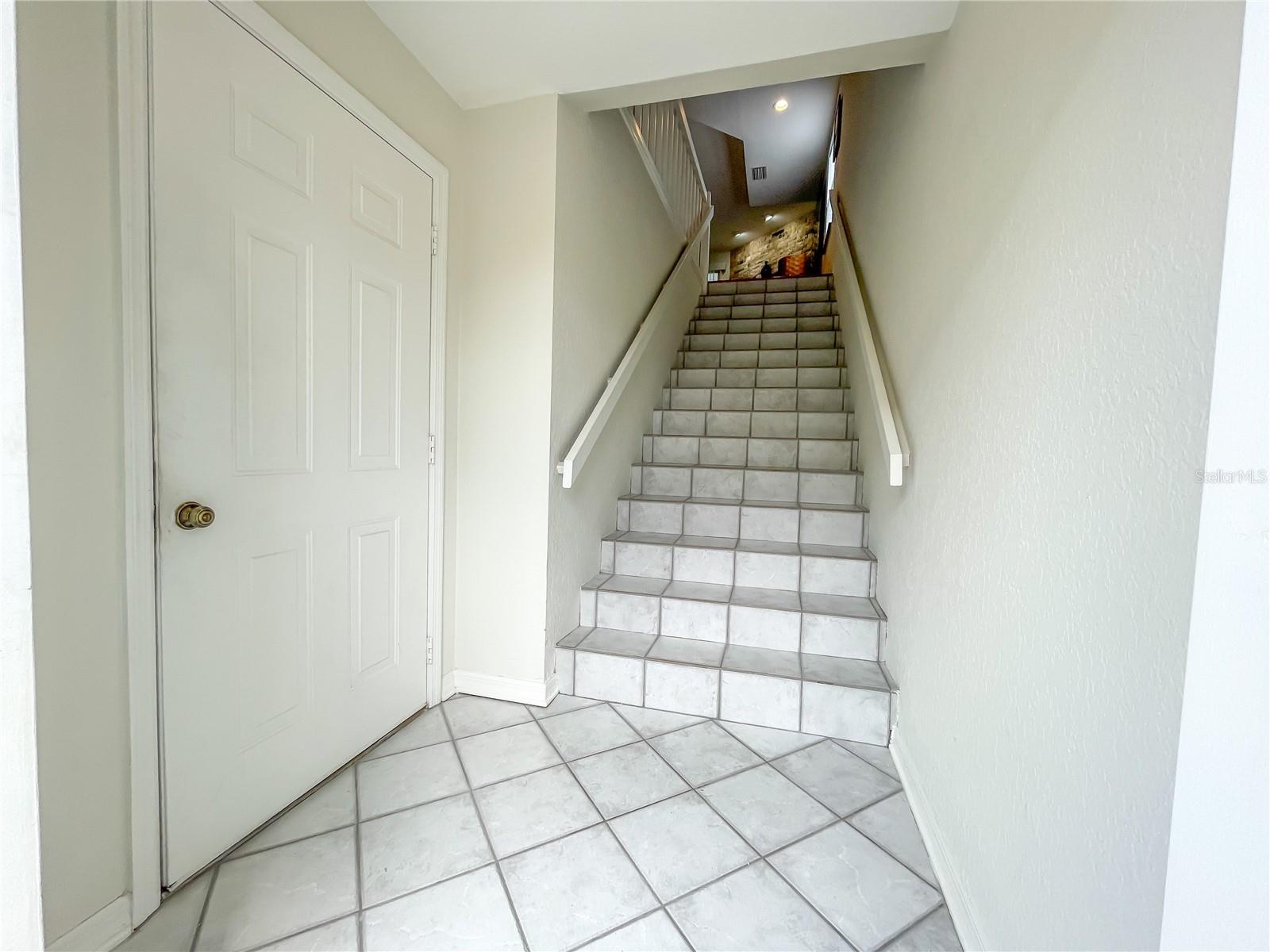 1101 PINELLAS BAYWAY S #206, TIERRA VERDE, FL, 33715