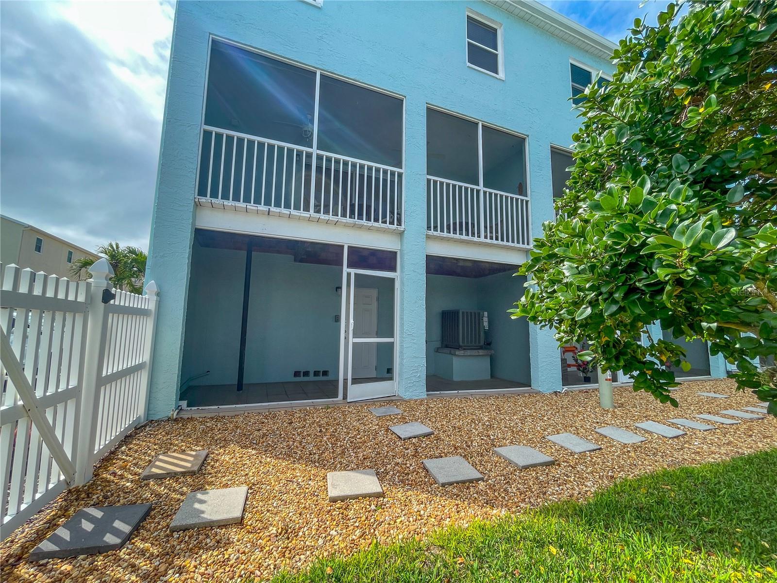 1101 PINELLAS BAYWAY S #206, TIERRA VERDE, FL, 33715