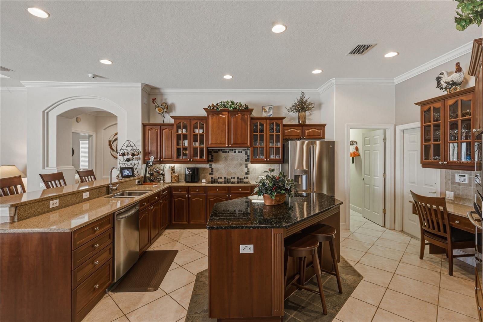 33909 AMERICANA AVE, DADE CITY, FL, 33525