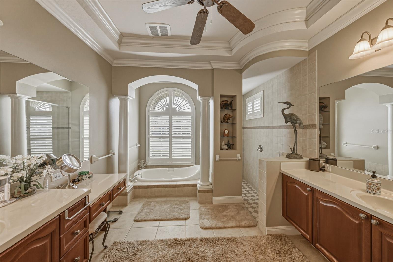 33909 AMERICANA AVE, DADE CITY, FL, 33525