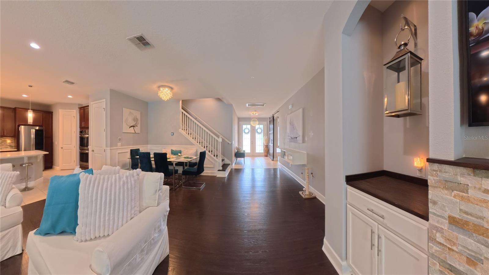 703 CALABRIA WAY, HOWEY IN THE HILLS, FL, 34737