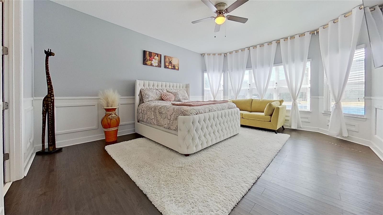 703 CALABRIA WAY, HOWEY IN THE HILLS, FL, 34737