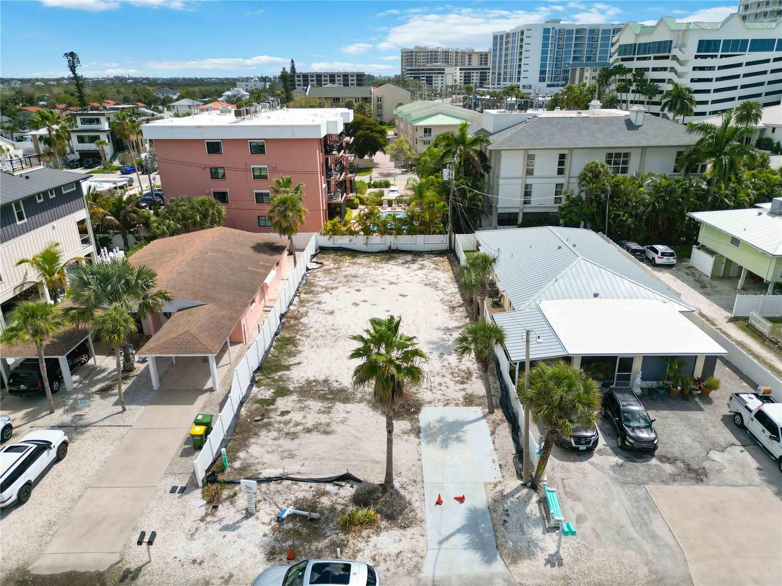 132 GRANT DR, SARASOTA, FL, 34236