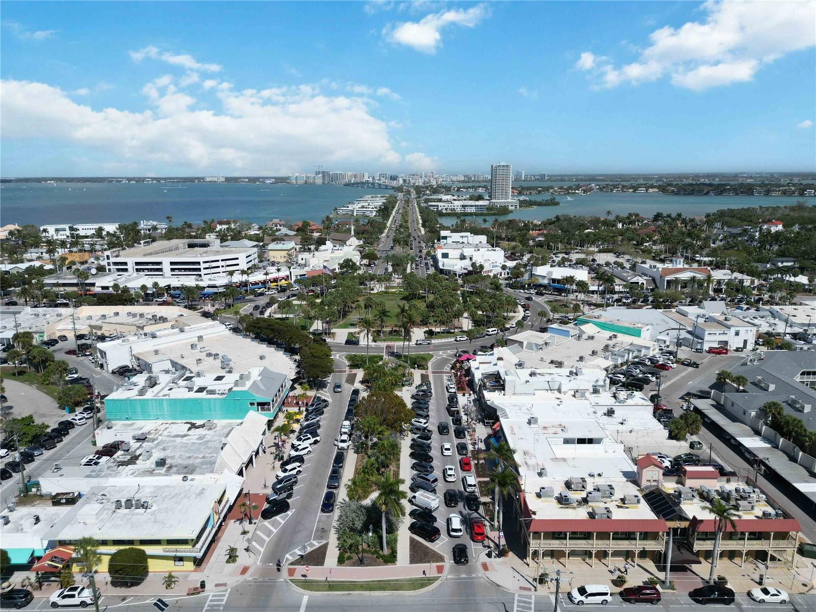 132 GRANT DR, SARASOTA, FL, 34236