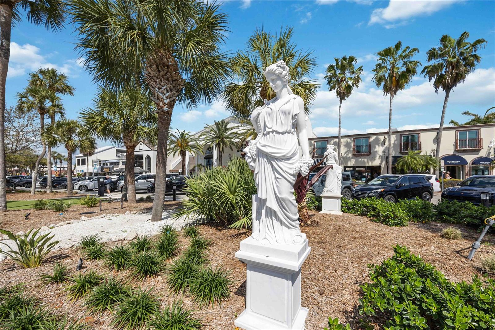 132 GRANT DR, SARASOTA, FL, 34236