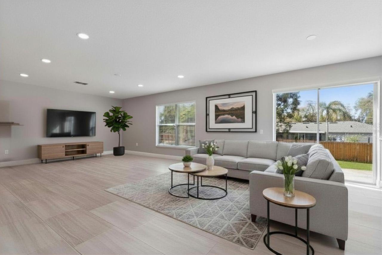 2735 HOWLAND BLVD, DELTONA, FL, 32725