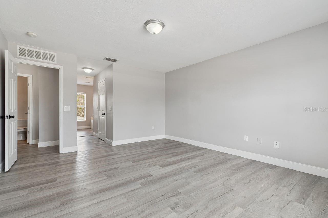 2735 HOWLAND BLVD, DELTONA, FL, 32725