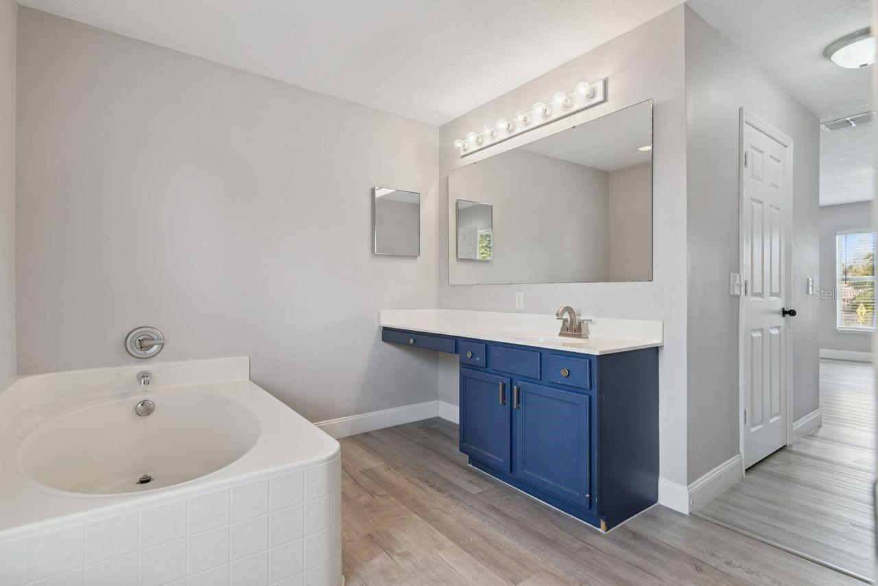 2735 HOWLAND BLVD, DELTONA, FL, 32725