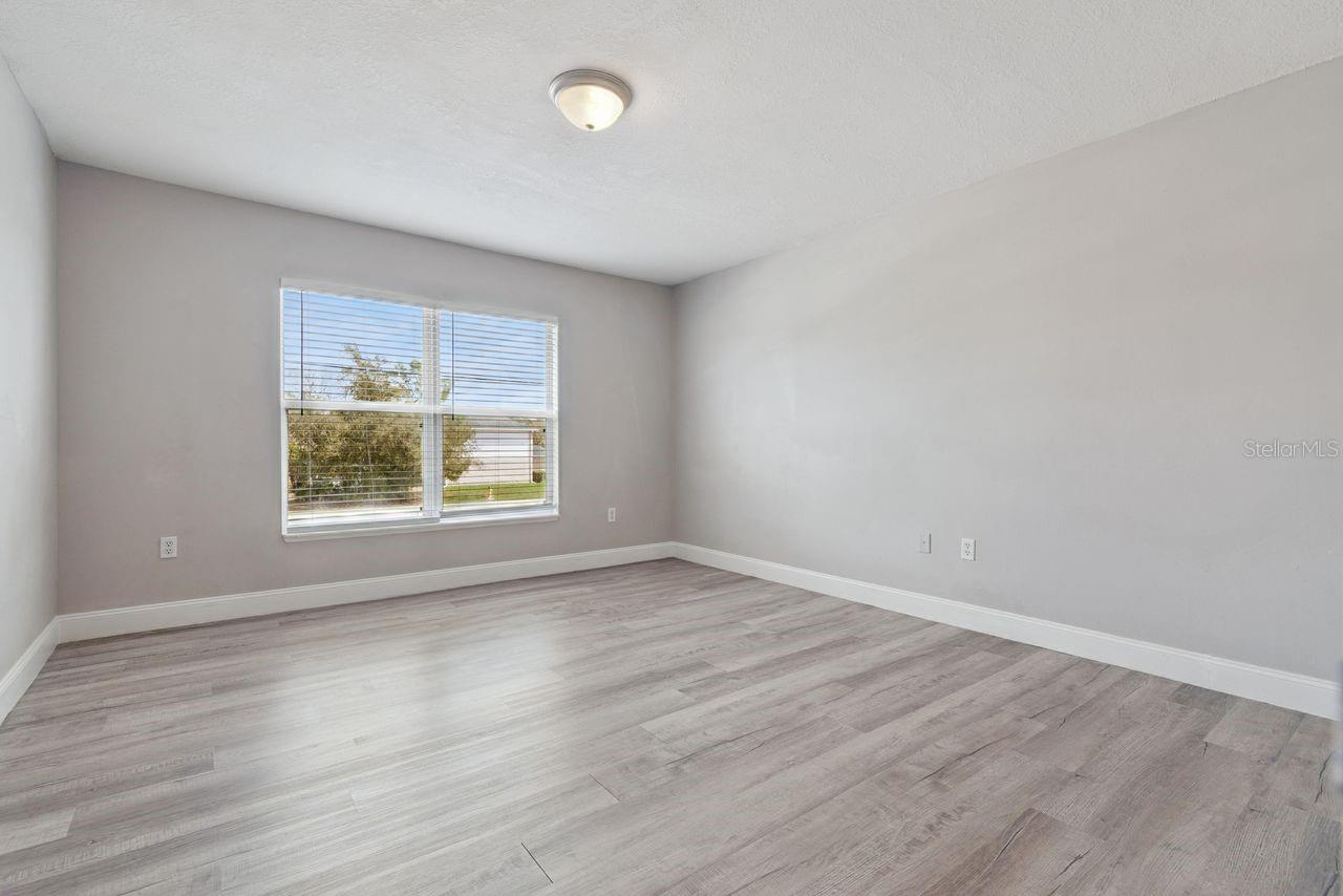 2735 HOWLAND BLVD, DELTONA, FL, 32725