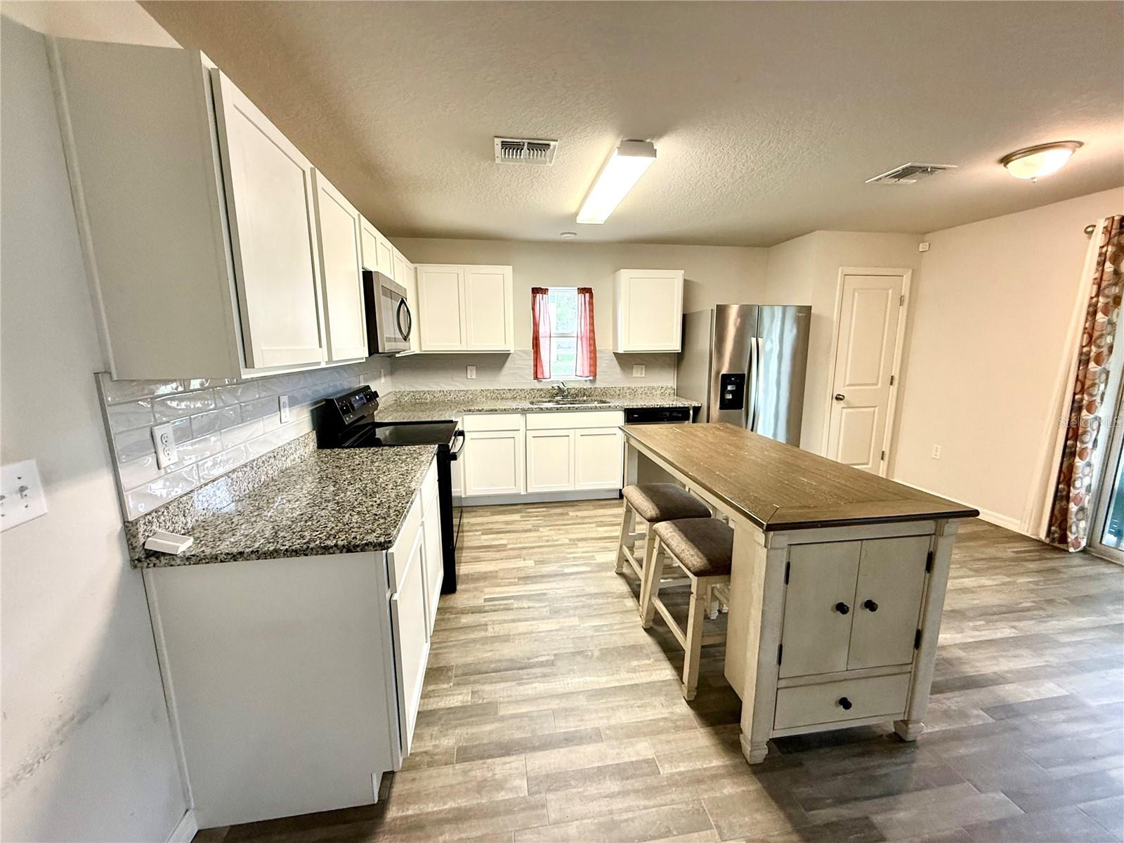 27016 ANTHONY AVE, BROOKSVILLE, FL, 34602